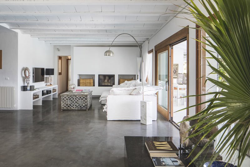 Ibiza villa rentals villa meghan lounge